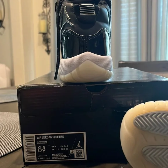 Jordan | Shoes | Jordan Sneakers Never Worn Original And  display picture 1